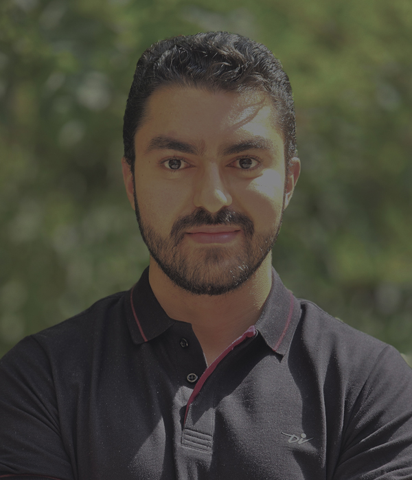 امیرعلی احمدی hover